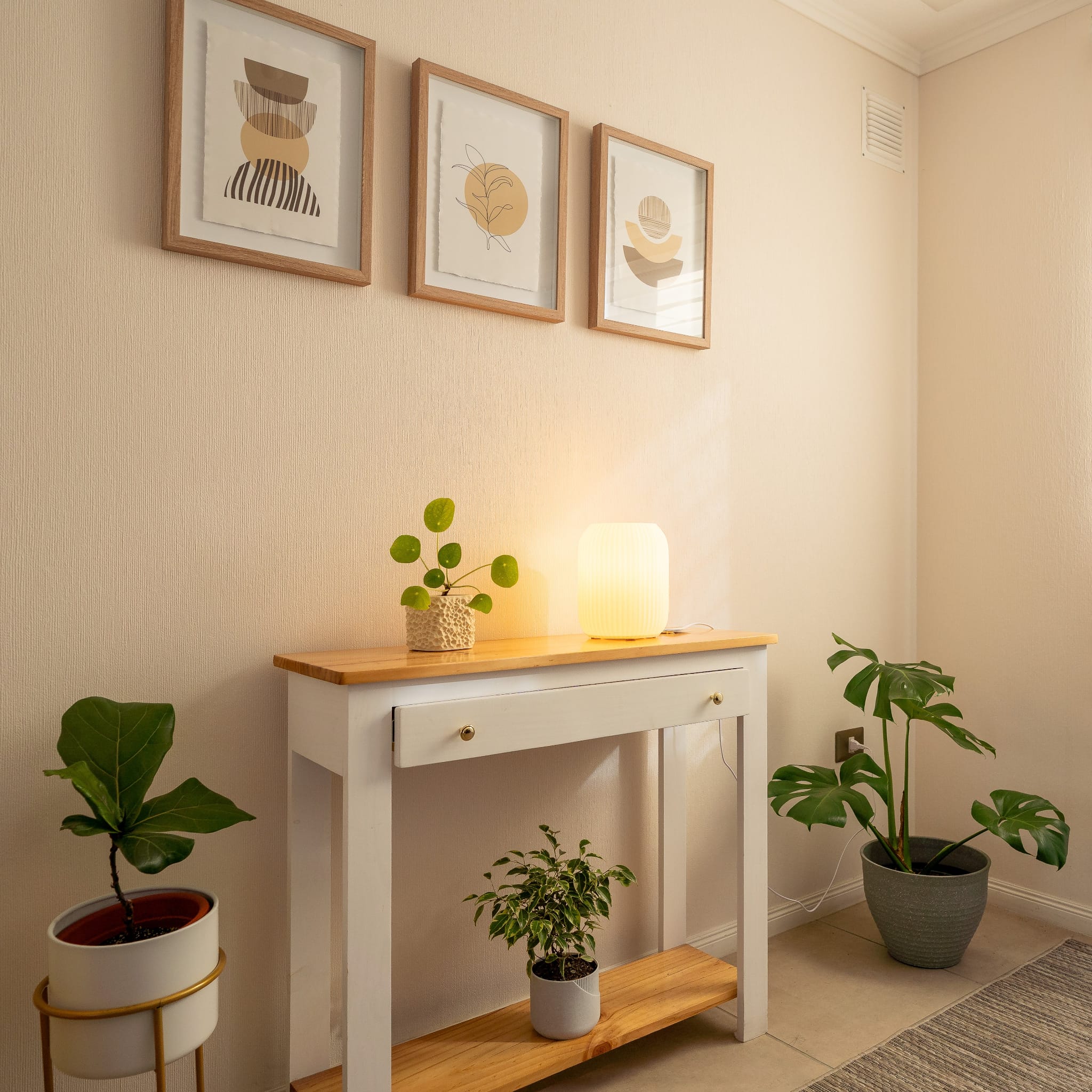 Blok3D Lámpara Orlo - Luz cálida que transforma tu espacio
