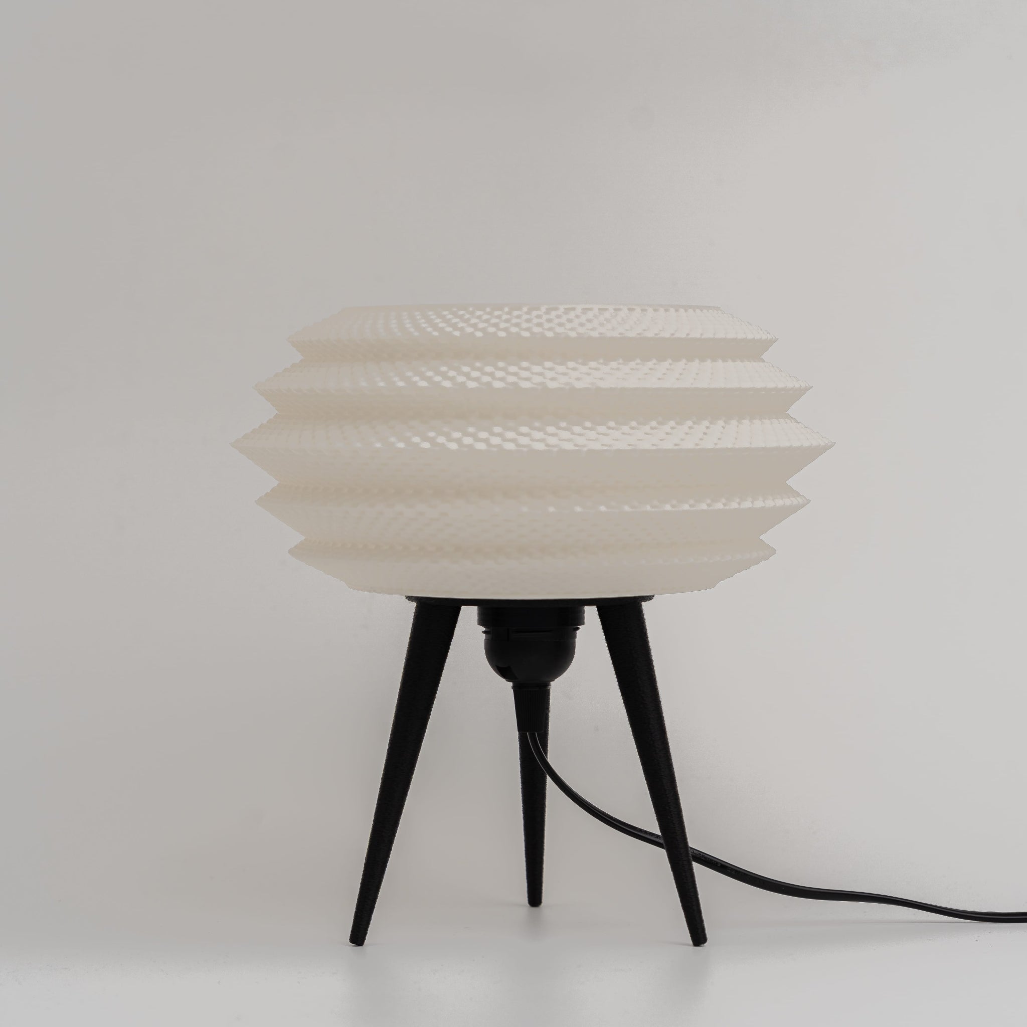 Blok3d Nuestro Catálogo Negro / Negro Lunari – Lámpara