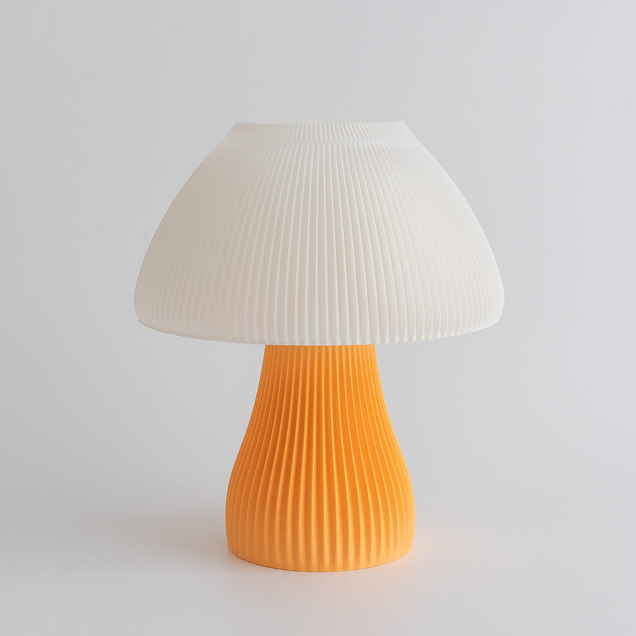 Blok3d Nuestro Catálogo Naranjo Apricot / Blanco Lunora – Lámpara